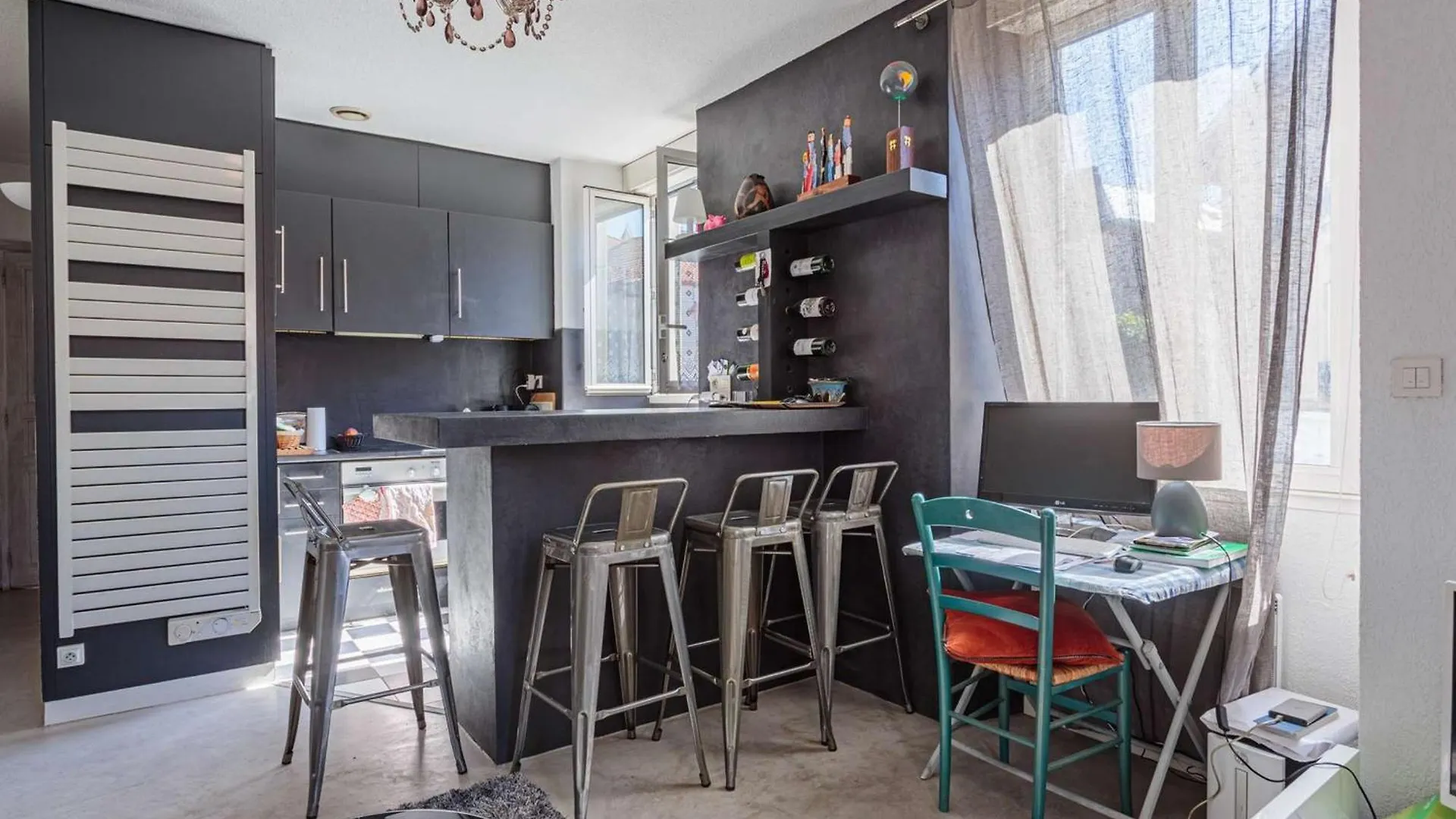 Appartement Cosy Au Coeur Des Halles De Biarritz, A 10 Min Des Plages, Avec Balcon Et Wifi Gratuit - Fr-1-3-609 0*, Biarritz