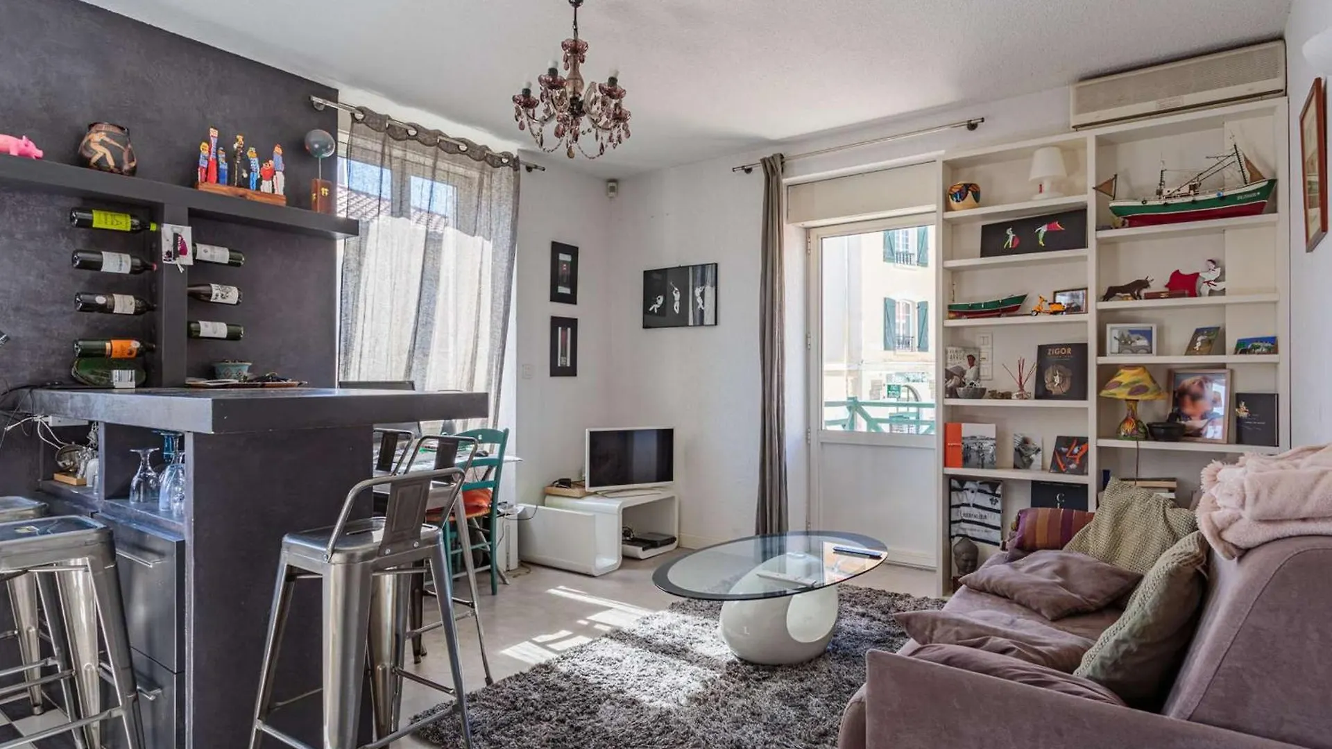 Appartement Cosy Au Coeur Des Halles De Biarritz, A 10 Min Des Plages, Avec Balcon Et Wifi Gratuit - Fr-1-3-609